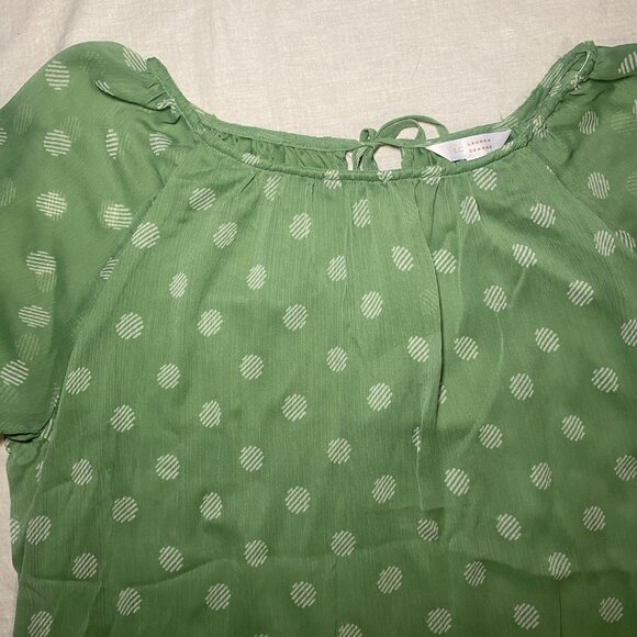 LC Lauren Conrad Green Polka Dot Womens L Blouse Flowy Sheer Chiffon Boho EUC - Picture 8 of 8